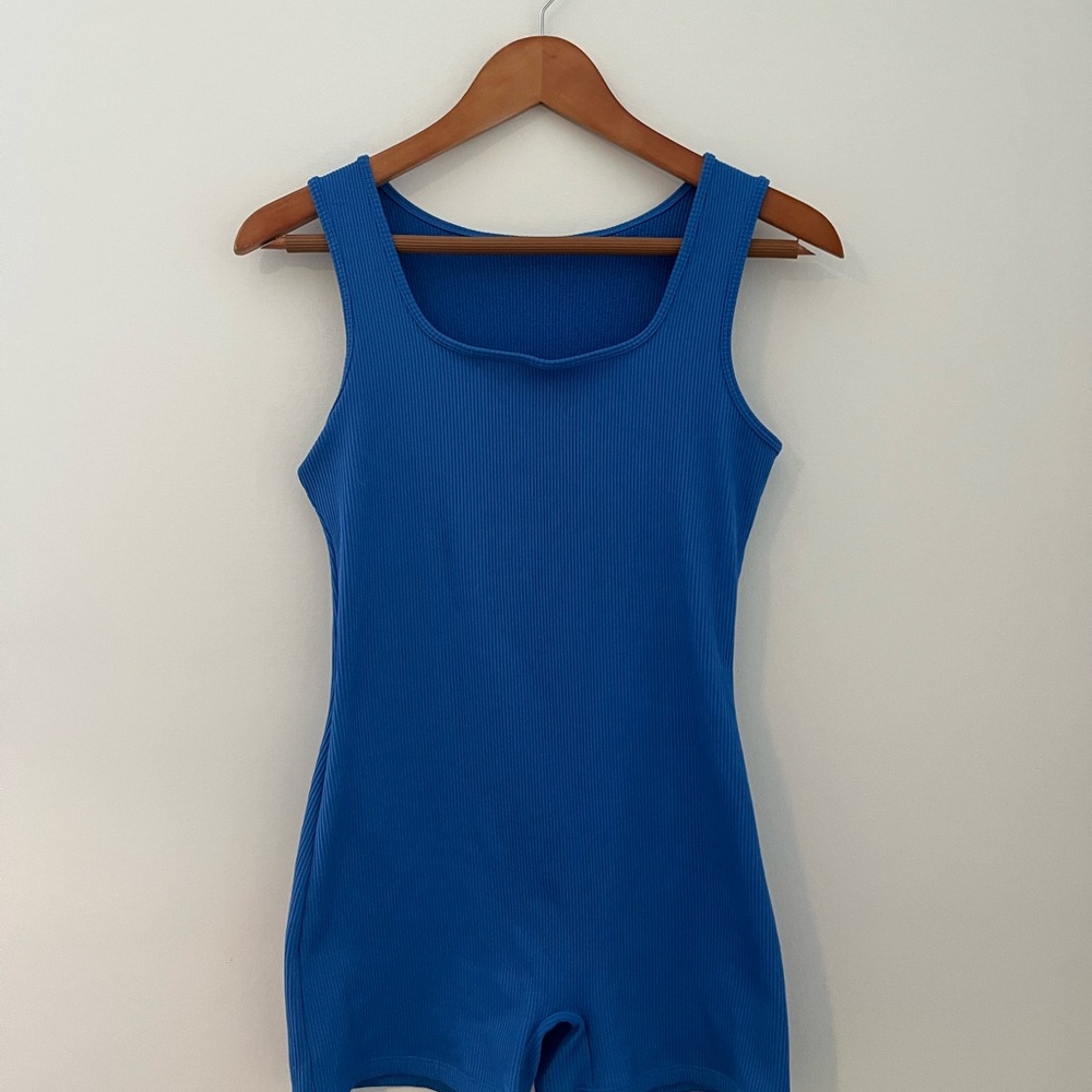 Wild Fable Women's Blue Sleeveless Bodysuit